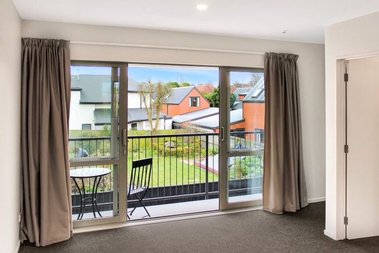 Photo of property in 18d Mona Vale Avenue, Riccarton, Christchurch, 8011