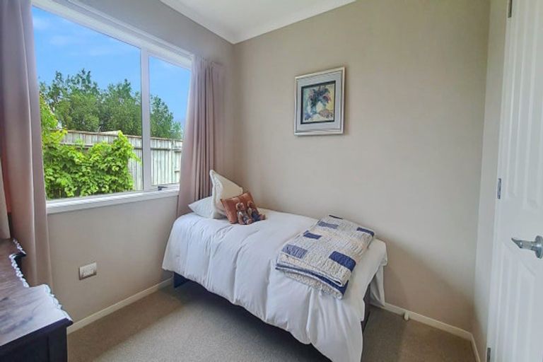 Photo of property in 44 Phillips Street, Sanson, 4817