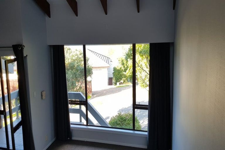 Photo of property in 6a Orissa Crescent, Broadmeadows, Wellington, 6035