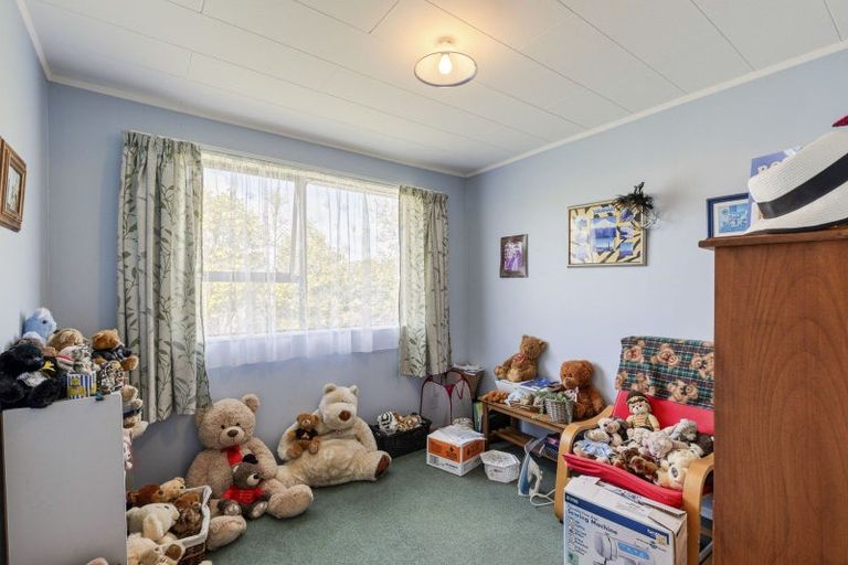 Photo of property in 12 Towai Street, Inglewood, 4330