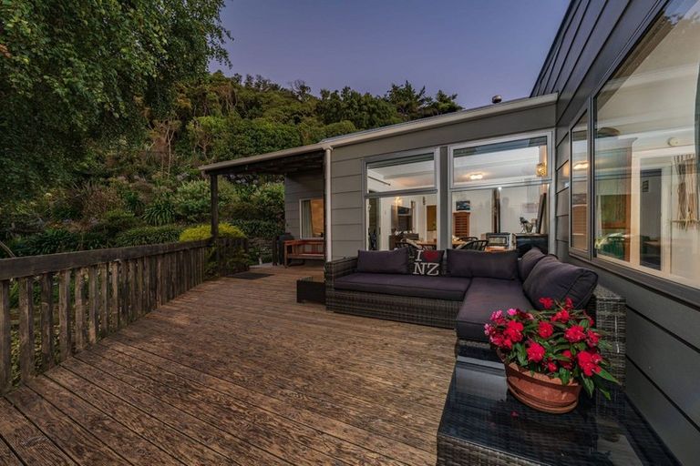 Photo of property in 5 Crescent Street, Purakaunui, Port Chalmers, 9081