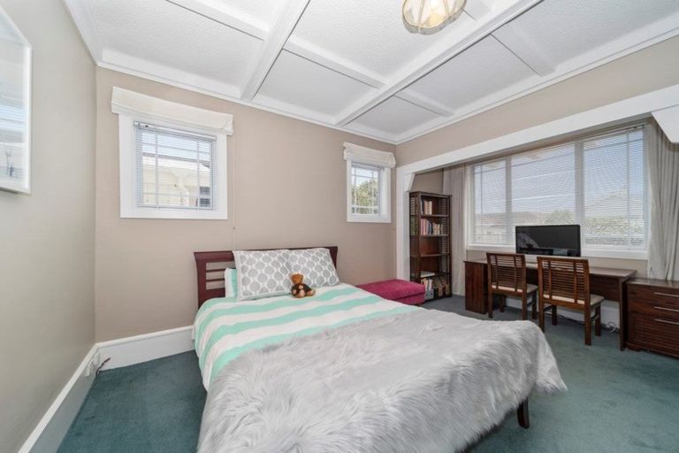 Photo of property in 231 Saint Aubyn Street, New Plymouth, 4310