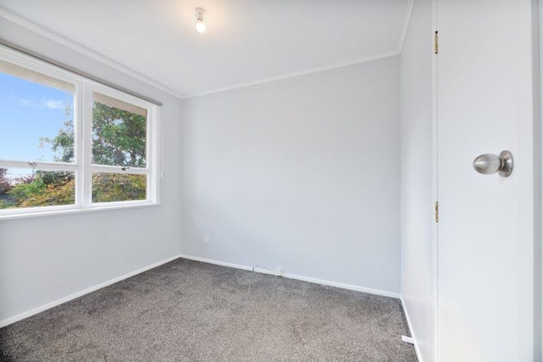 Photo of property in 12 Ranui Avenue, Ranui, Auckland, 0612
