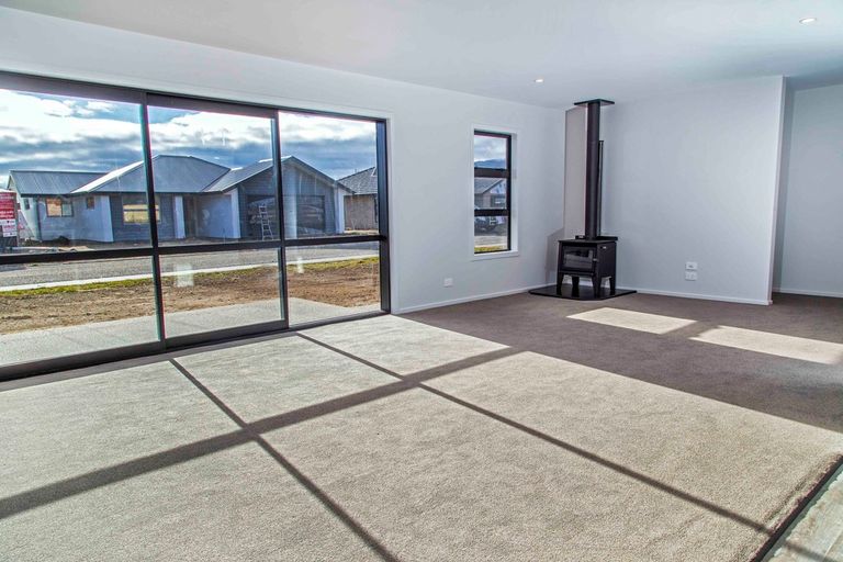 Photo of property in 5 Phoenix Place, Cromwell, 9310