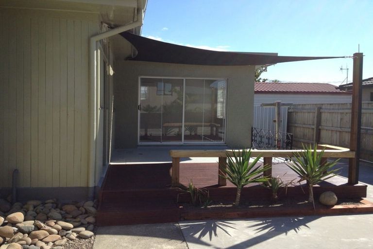 Photo of property in 11 Anzac Avenue, Onekawa, Napier, 4110