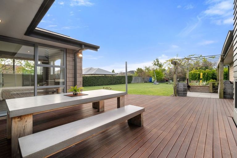 Photo of property in 19 Beaumont Drive, Rolleston, 7614