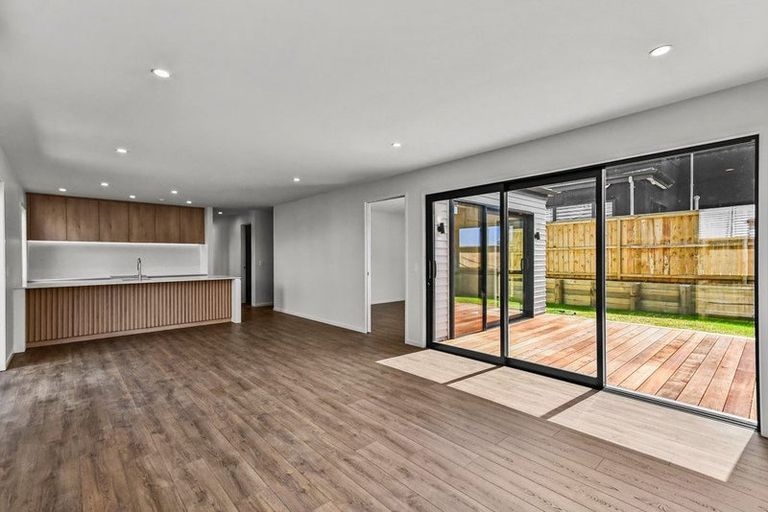 Photo of property in 21 Wagyu Lane, Karaka, 2580