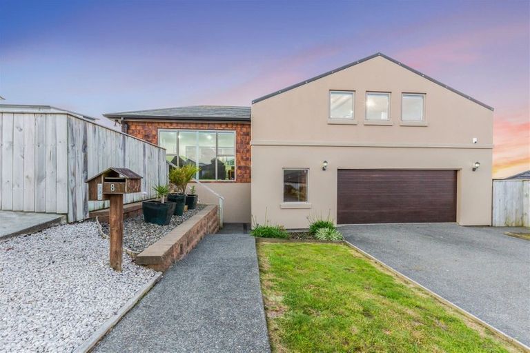 Photo of property in 8 Kahurangi Heights, Aotea, Porirua, 5024