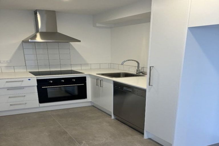 Photo of property in 108/3 Rauemi Way, Te Atatu South, Auckland, 0610