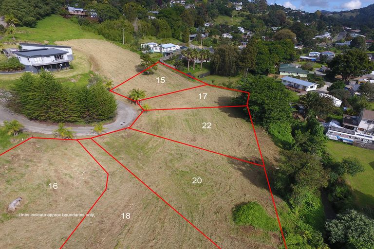 Photo of property in 15 Western View Heights, Horahora, Whangarei, 0110