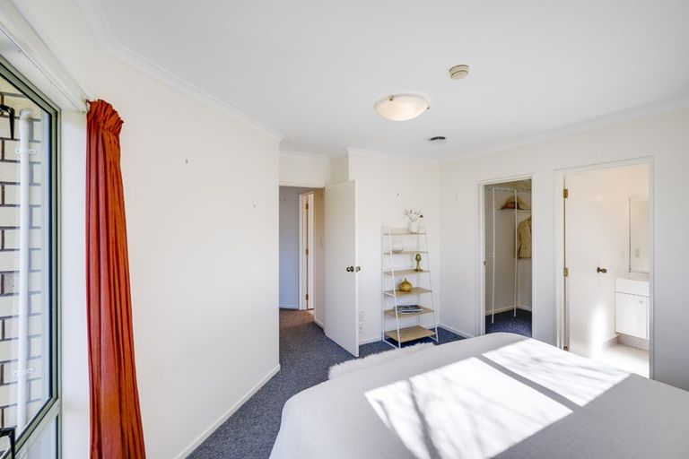 Photo of property in 3 Alderney Way, Taradale, Napier, 4112