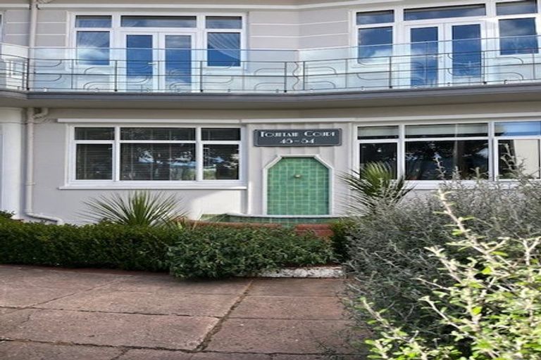 Photo of property in Fountain Court, 6/48 Oriental Parade, Oriental Bay, Wellington, 6011