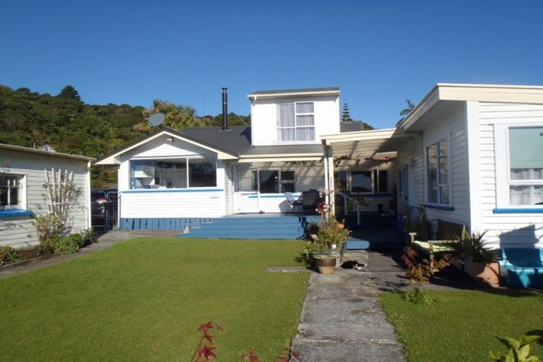Photo of property in 6 Perotti Street, Greymouth, 7805