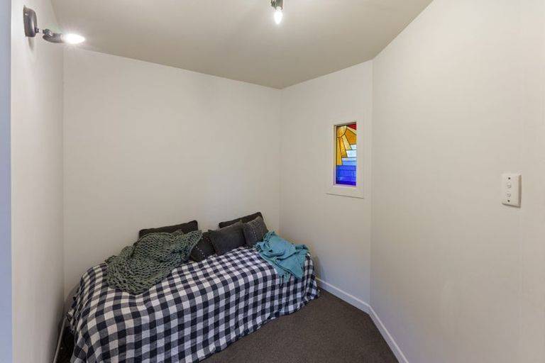 Photo of property in 52 Forest Road, Raumati South, Paraparaumu, 5032