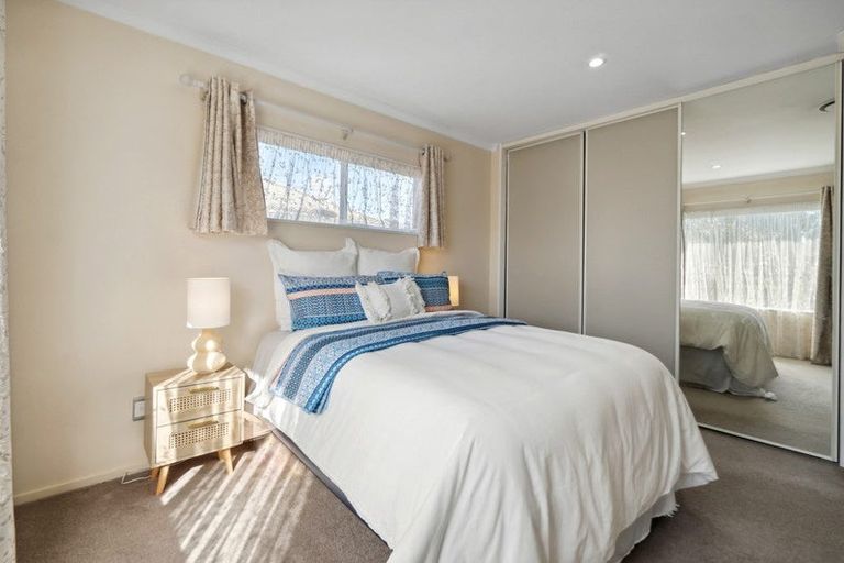 Photo of property in 55 Burswood Drive, Burswood, Auckland, 2013