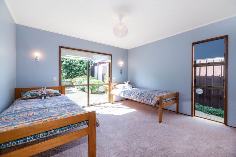 Photo of property in 5 Pyatt Crescent, Saint Johns, Auckland, 1072