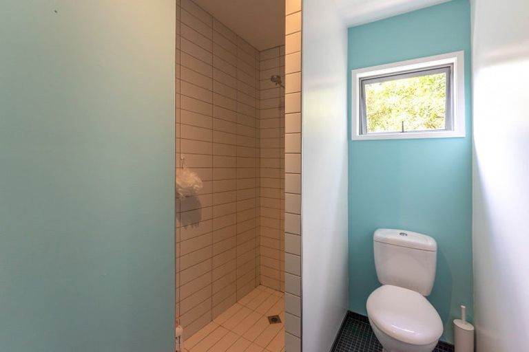 Photo of property in 12 Makora Avenue, Oneroa, Waiheke Island, 1081