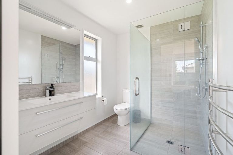 Photo of property in 14 Park Lane, Rolleston, 7614