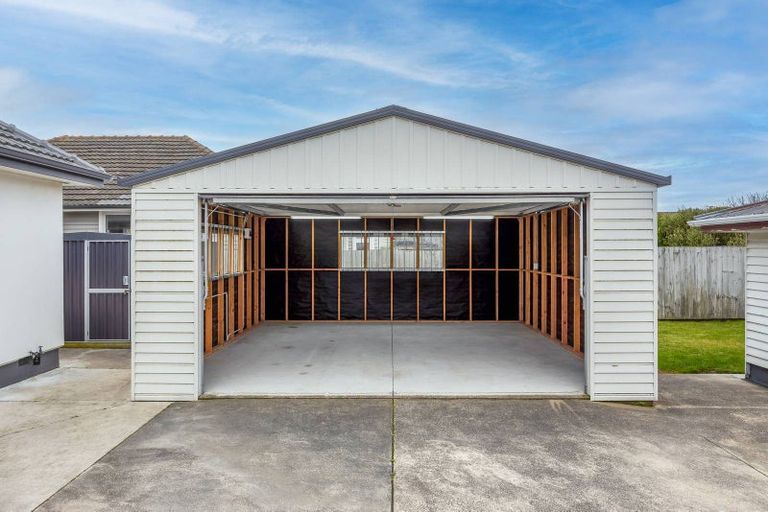 Photo of property in 69 Bamford Street, Woolston, Christchurch, 8023