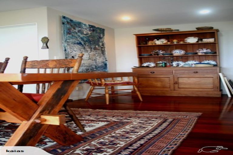 Photo of property in 9 Dudley Crescent, Cable Bay, 0420