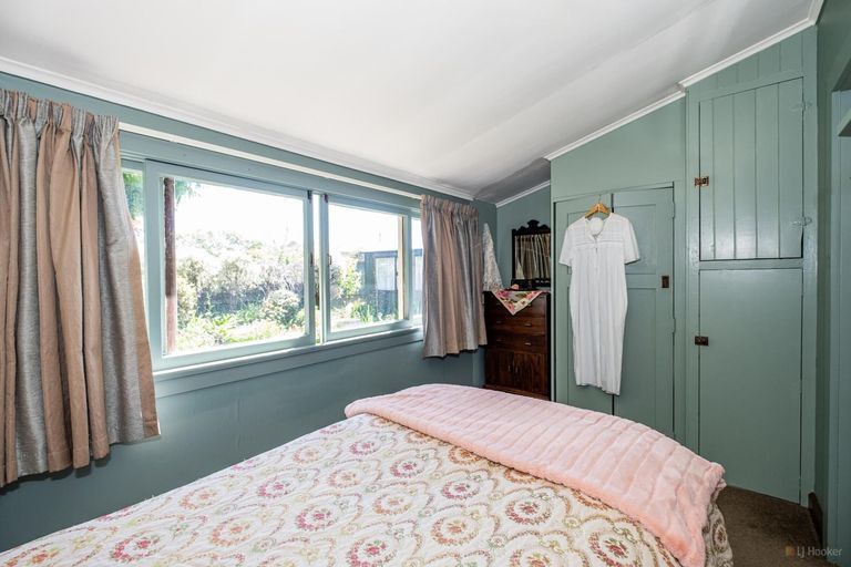 Photo of property in 4 Exeter Street, Waimate, 7924