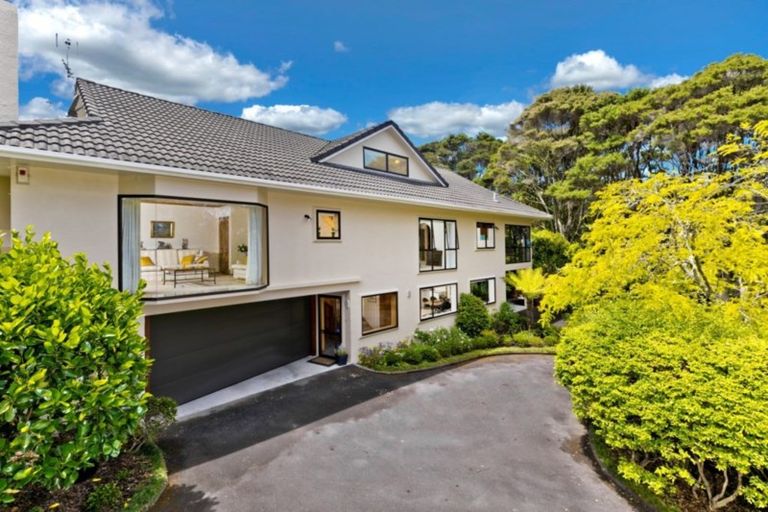 Photo of property in 5 Emily Lane, Greenhithe, Auckland, 0632