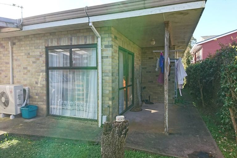 Photo of property in 2/20 Rotoiti Street, Johnsonville, Wellington, 6037