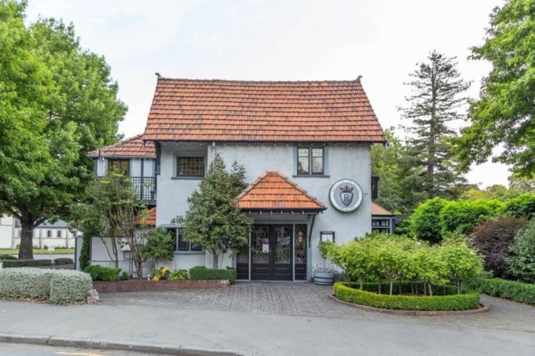 Photo of property in 95 Oxford Terrace, Epuni, Lower Hutt, 5011