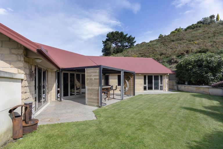 Photo of property in 19 Ashburn Street, Oamaru North, Oamaru, 9400