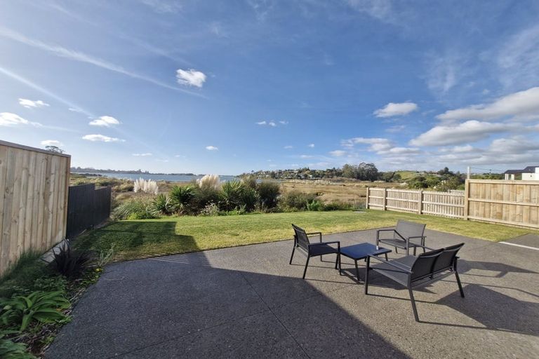 Photo of property in 33 Hinaki Street, Poike, Tauranga, 3112