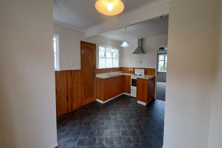 Photo of property in 7 Dublin Street, Wainuiomata, Lower Hutt, 5014