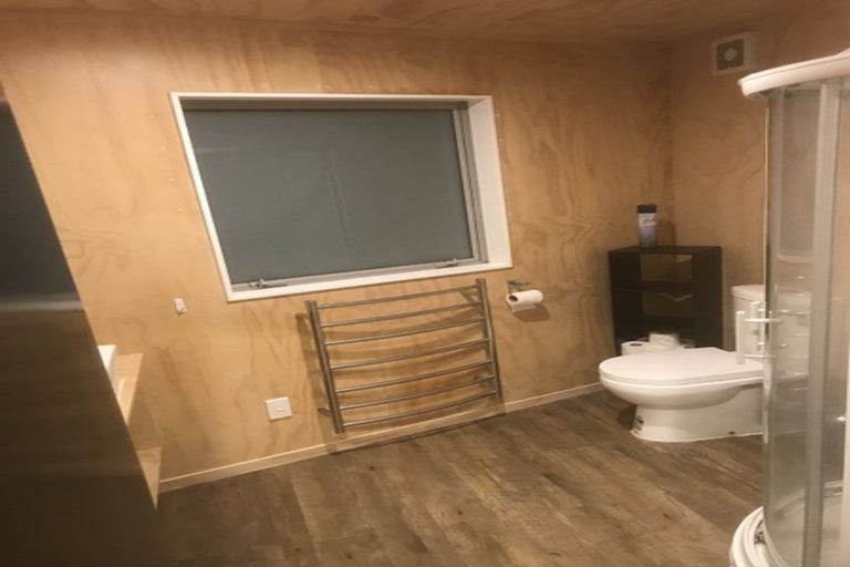 Photo of property in 414 Ohiro Road, Brooklyn, Wellington, 6021