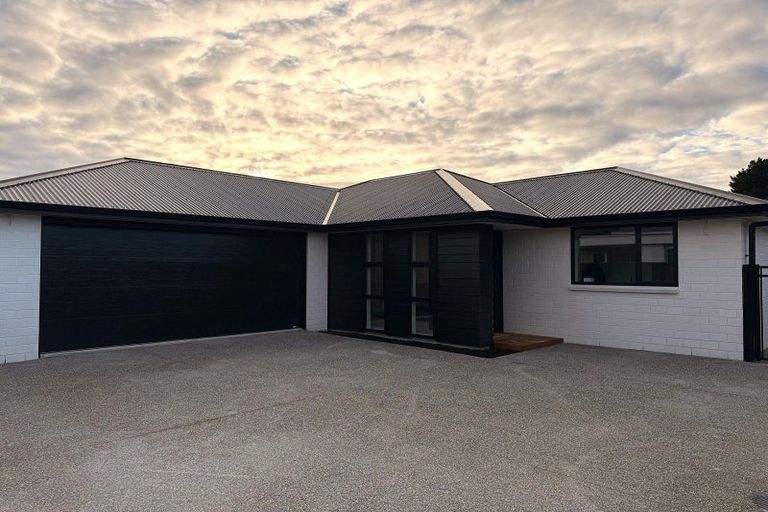 Photo of property in 30b Holloway Street, Waikiwi, Invercargill, 9810