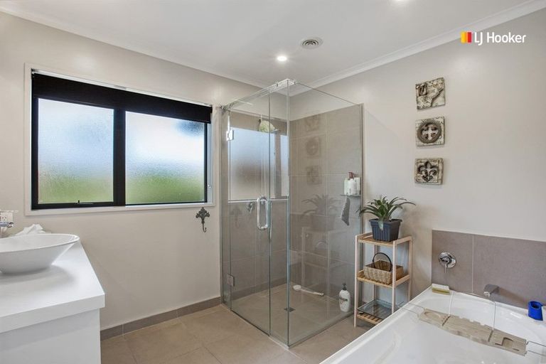 Photo of property in 55 Bell Street, Outram, 9019