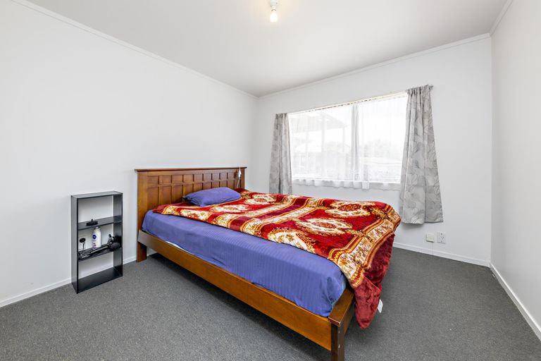 Photo of property in 3 Mataura Place, Clover Park, Auckland, 2019