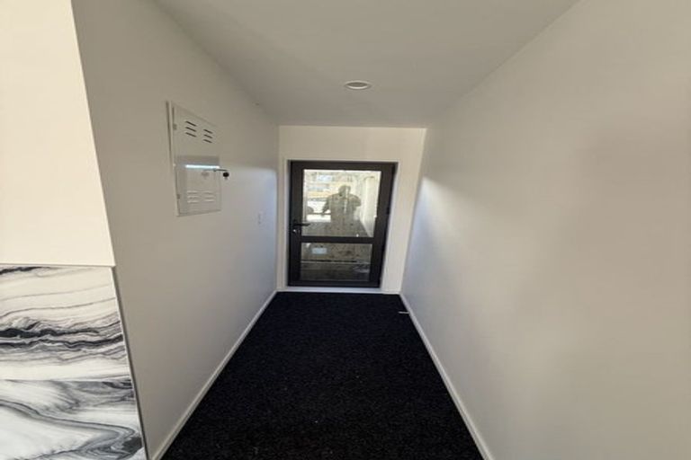 Photo of property in 44b Orams Road, Hillpark, Auckland, 2102