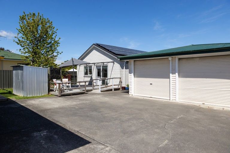 Photo of property in 24 Mill Road, Clive, 4102