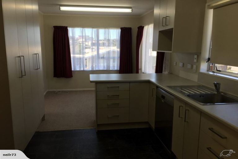 Photo of property in 3 Colorado Grove, Brooklyn, Wellington, 6021