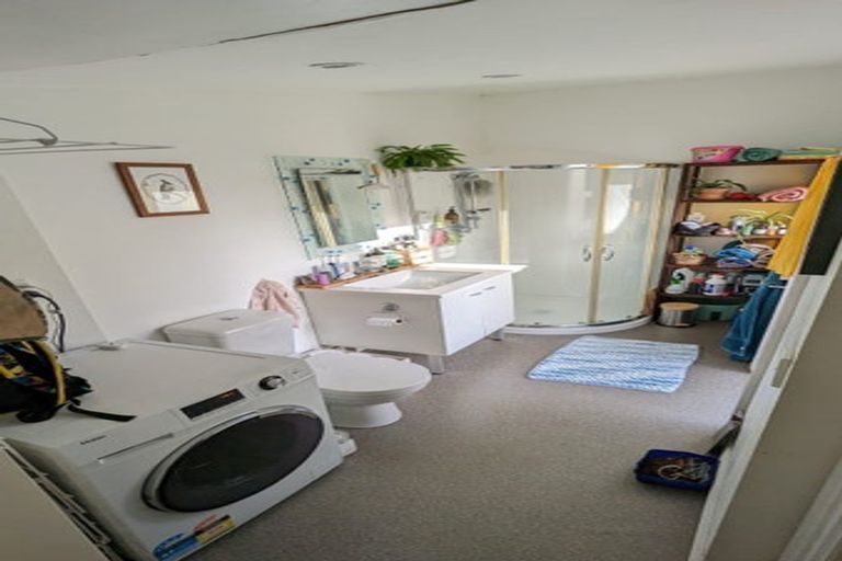 Photo of property in 54 Pirie Street, Mount Victoria, Wellington, 6011