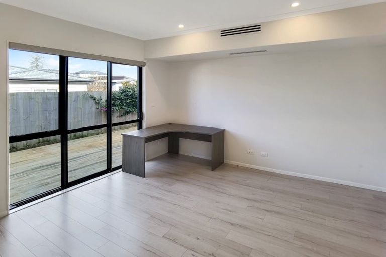 Photo of property in 55b Nelson Street, Howick, Auckland, 2014