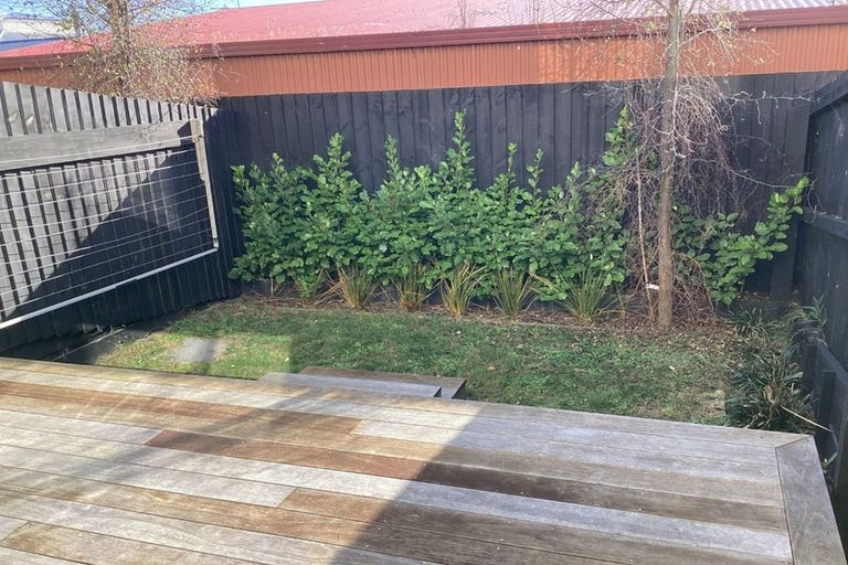 Photo of property in 13/27 New Brighton Road, Shirley, Christchurch, 8061