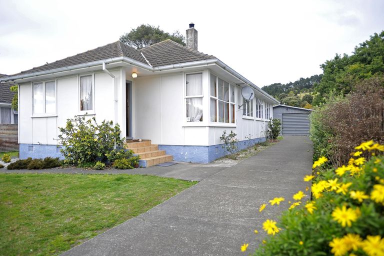 Photo of property in 15 Belfast Crescent, Kaiti, Gisborne, 4010