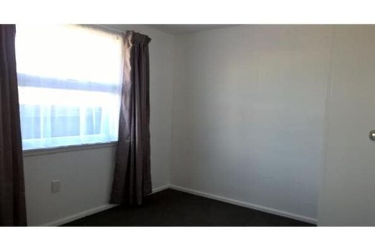 Photo of property in 1/90 Garlands Road, Woolston, Christchurch, 8023