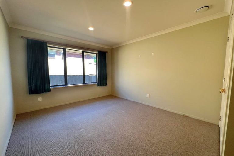 Photo of property in 63 Saint James Drive, Huntington, Hamilton, 3210