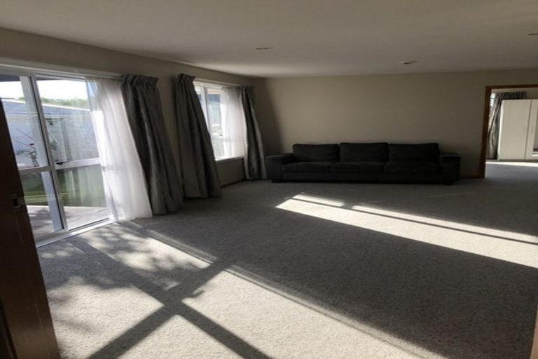 Photo of property in 4 Janet Street, Upper Riccarton, Christchurch, 8041
