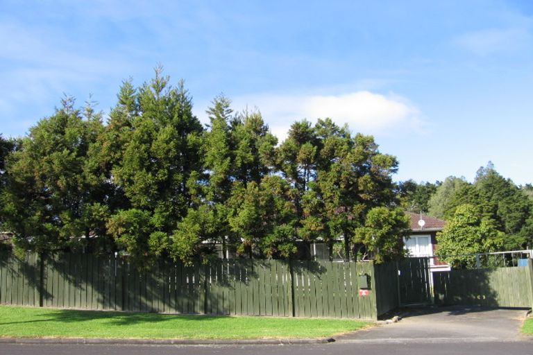 Photo of property in 16 Crail Court, Totara Heights, Auckland, 2105