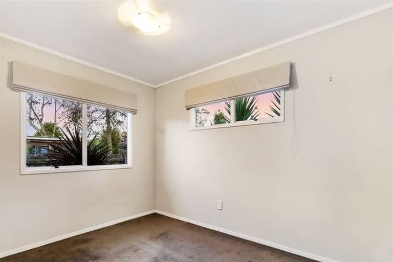 Photo of property in 44 Tabitha Crescent, Henderson, Auckland, 0612