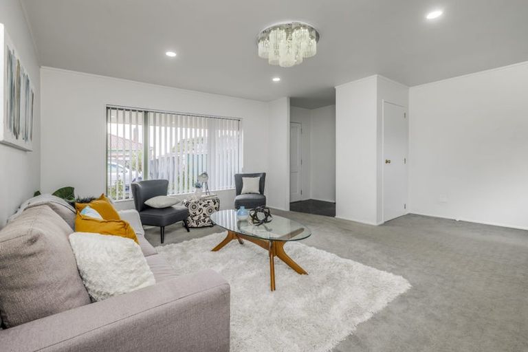 Photo of property in 100c Browns Road, Manurewa, Auckland, 2102