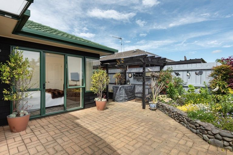 Photo of property in 9 Moffat Way, Bethlehem, Tauranga, 3110
