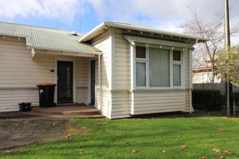 Photo of property in 285 Fitzherbert Avenue, West End, Palmerston North, 4410